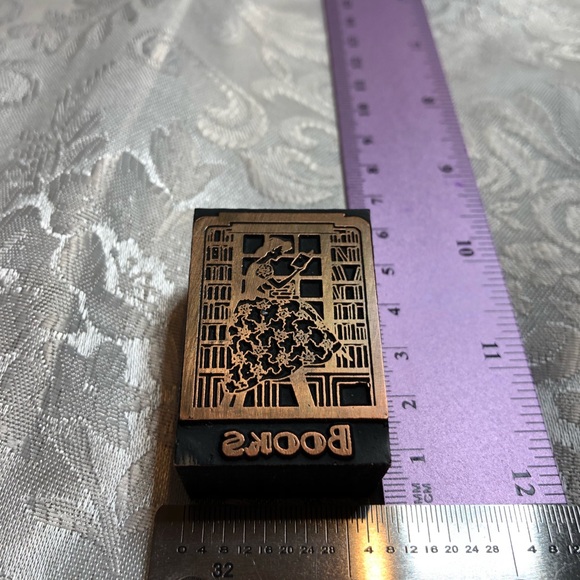 Antique Wooden Print Block Copper Books - Picture 7 of 7